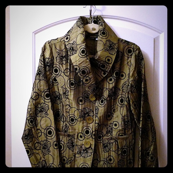 Jacket - Picture 1 of 1